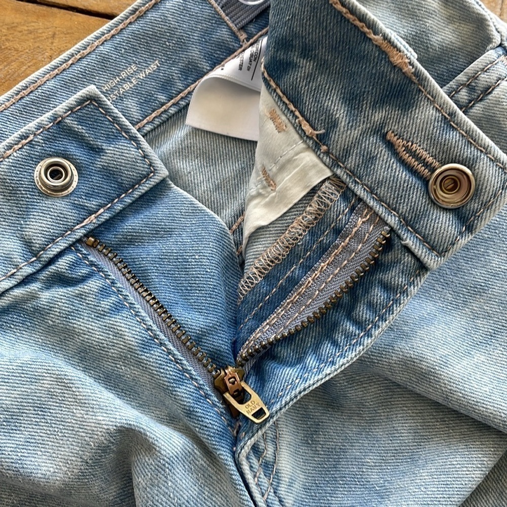 Old Navy Denim Shorts size 7 - Picture 6 of 6